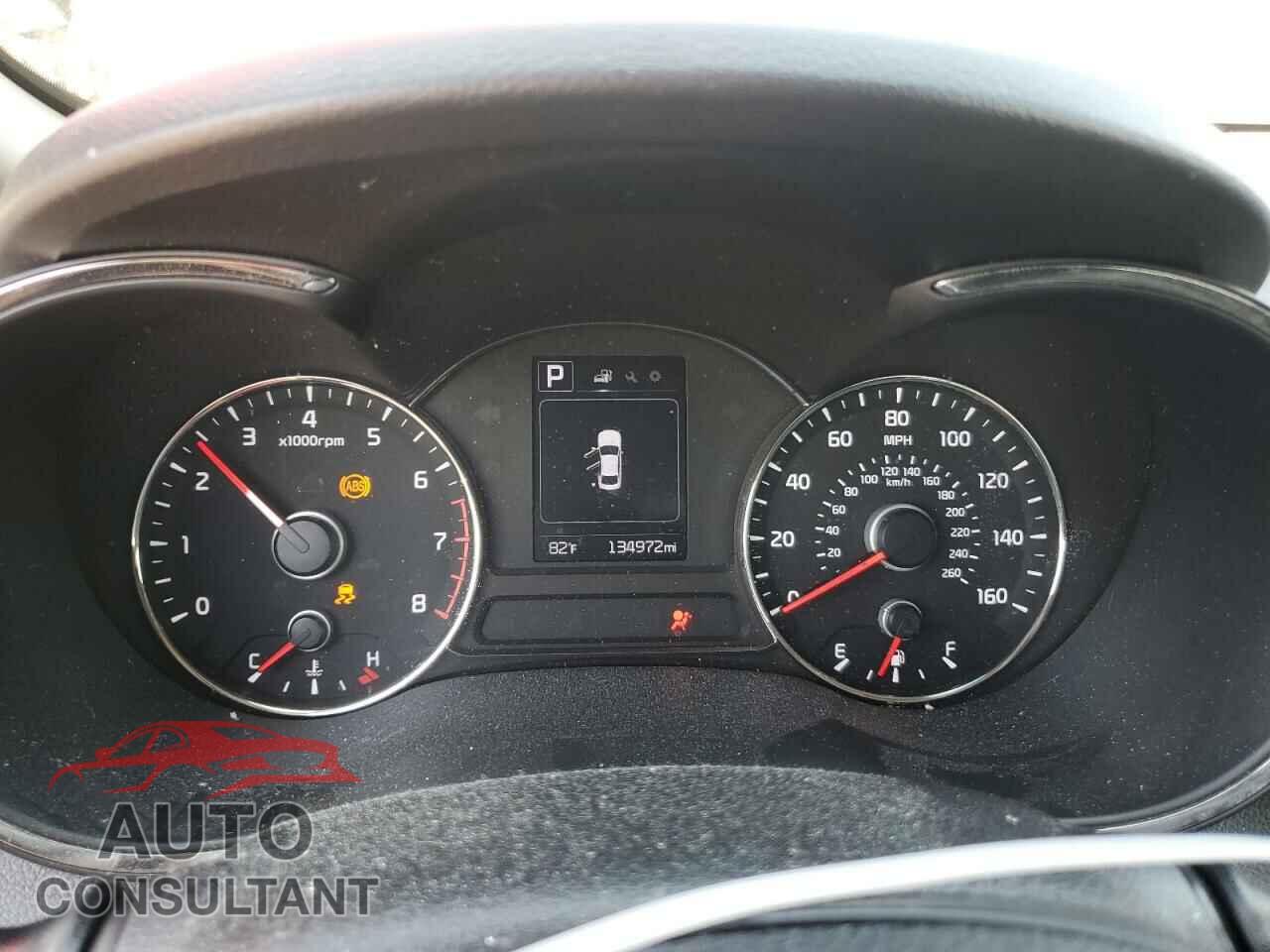 KIA FORTE 2017 - 3KPFL4A7XHE005777