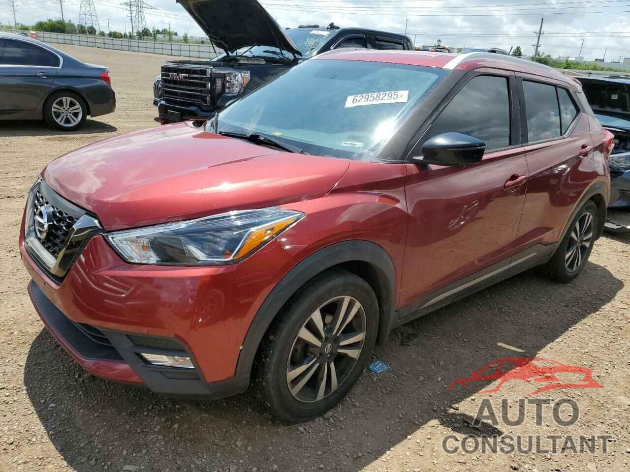 NISSAN KICKS 2019 - 3N1CP5CU1KL561594