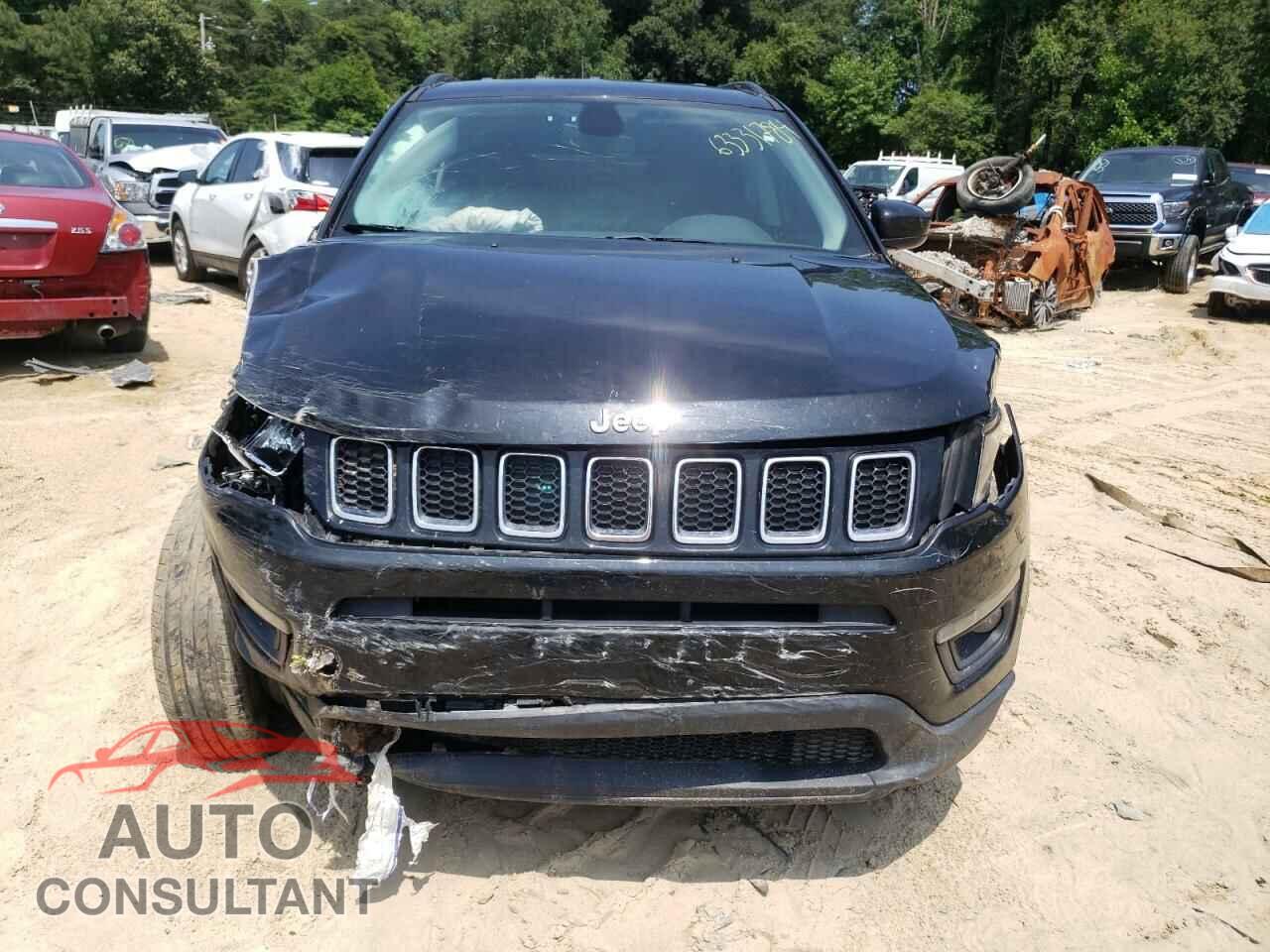 JEEP COMPASS 2018 - 3C4NJDBB4JT454829