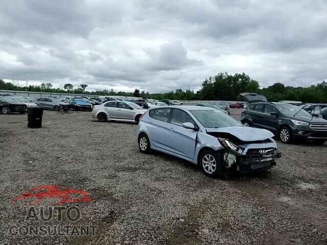 HYUNDAI ACCENT 2012 - KMHCT5AE4CU059251