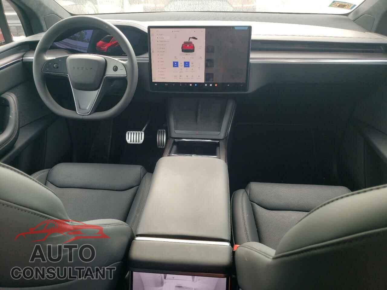 TESLA MODEL X 2023 - 7SAXCDE5XPF416847