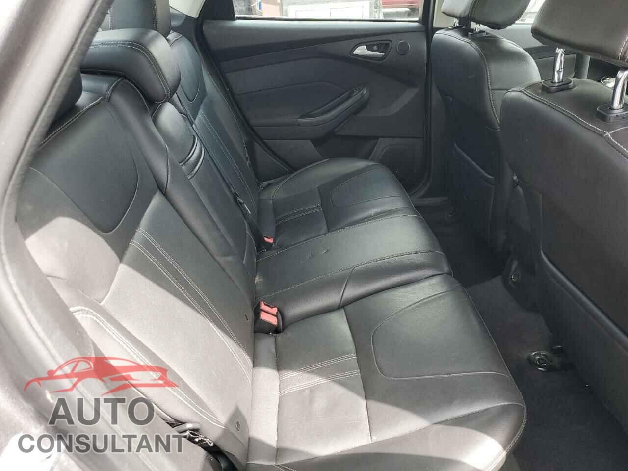 FORD FOCUS 2013 - 1FADP3J25DL265196