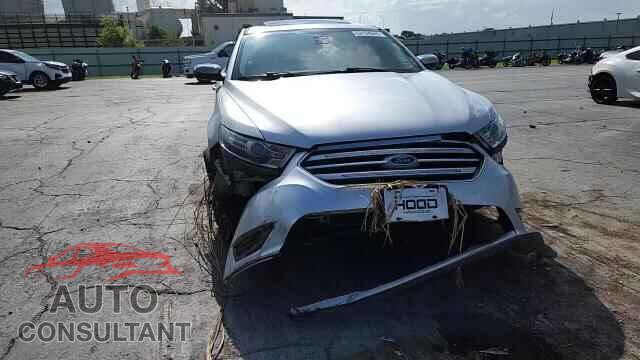 FORD TAURUS 2019 - 1FAHP2F84KG111433
