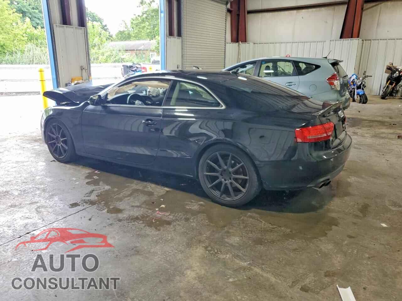 AUDI A5 2010 - WAURFAFR9AA005675