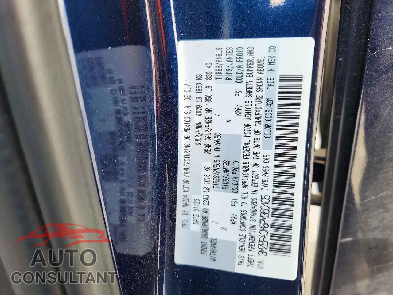 MAZDA 3 2023 - 3MZBPACM8PM360405