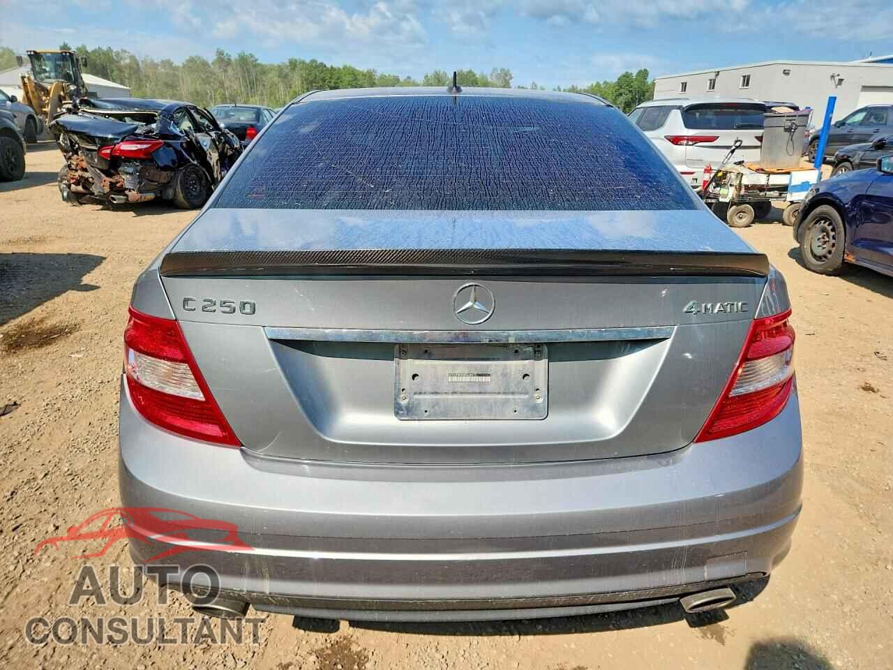 MERCEDES-BENZ C-CLASS 2011 - WDDGF8FB4BF548075