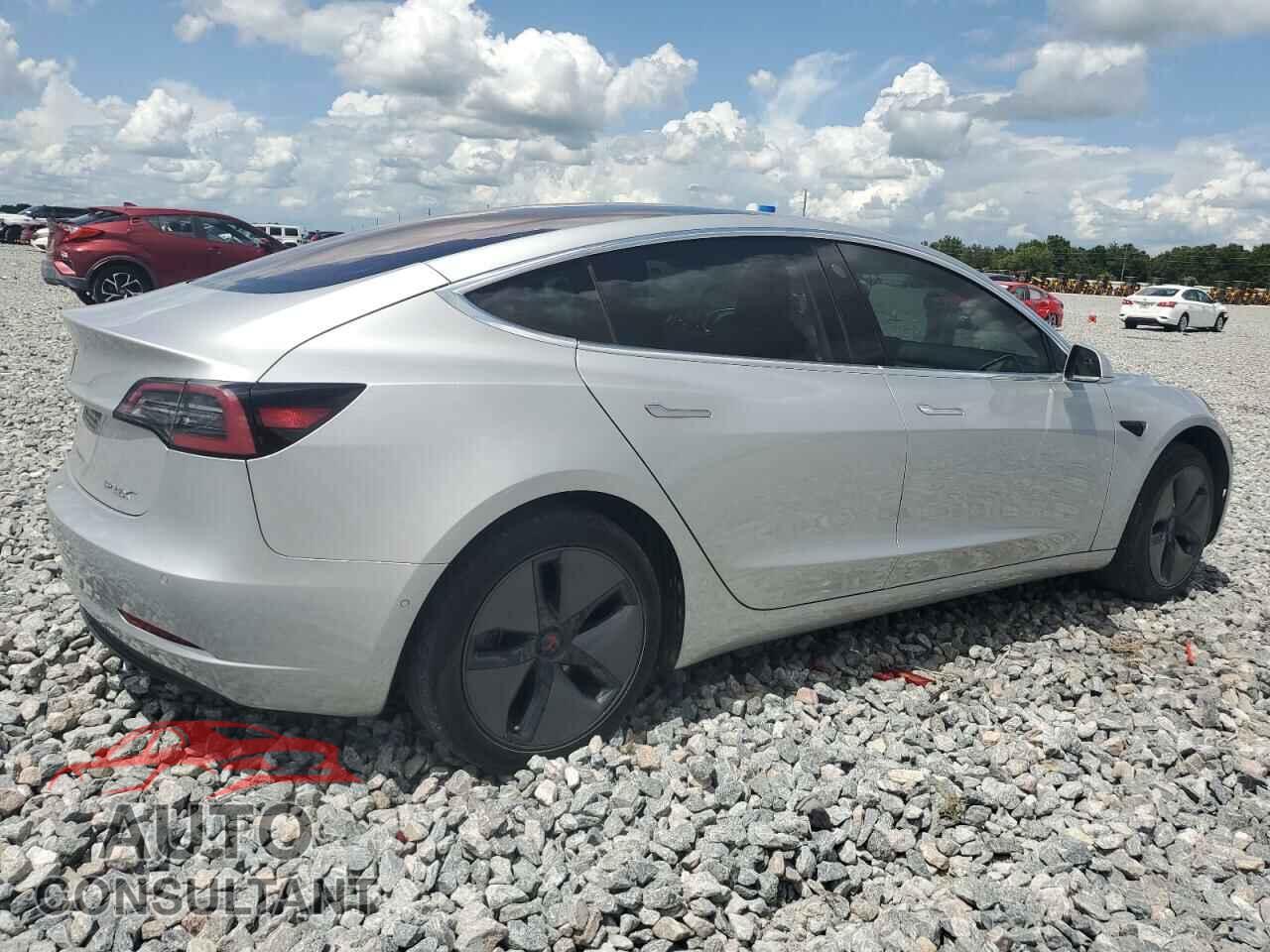 TESLA MODEL 3 2018 - 5YJ3E1EA5JF016591