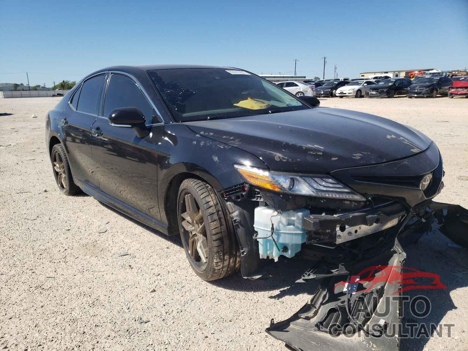 TOYOTA CAMRY 2018 - 4T1B61HK5JU125357