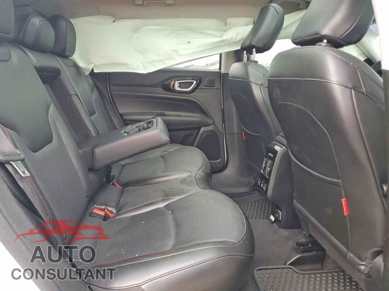 JEEP COMPASS 2022 - 3C4NJDDB6NT222851