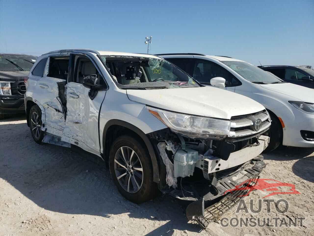 TOYOTA HIGHLANDER 2017 - 5TDJZRFH1HS432441