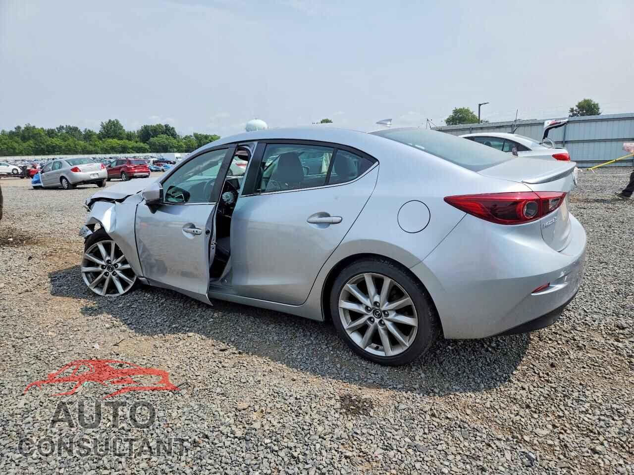 MAZDA 3 2017 - 3MZBN1W31HM133485