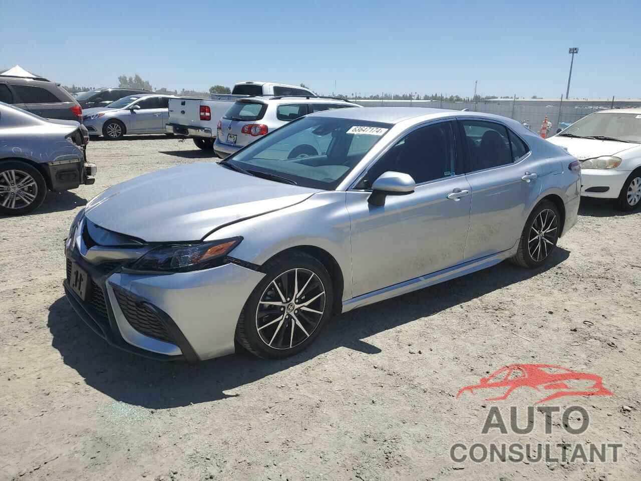 TOYOTA CAMRY 2021 - 4T1G11AK0MU589563