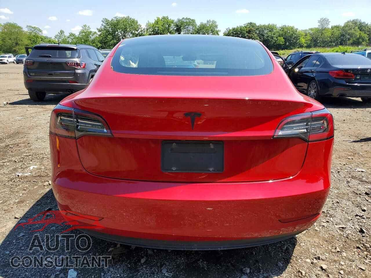 TESLA MODEL 3 2023 - 5YJ3E1EAXPF483935