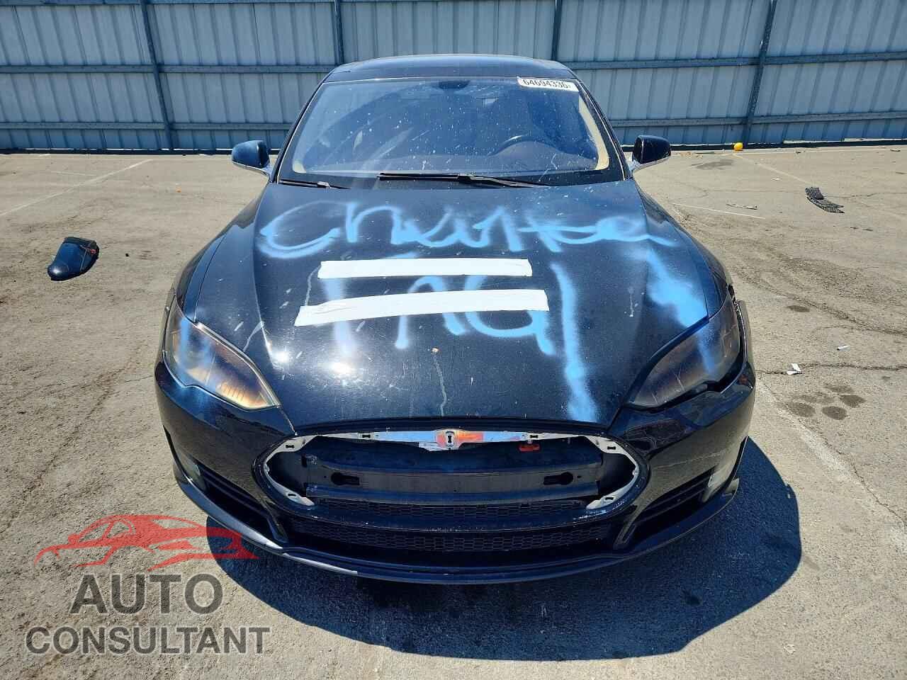 TESLA MODEL S 2013 - 5YJSA1CN0DFP05147