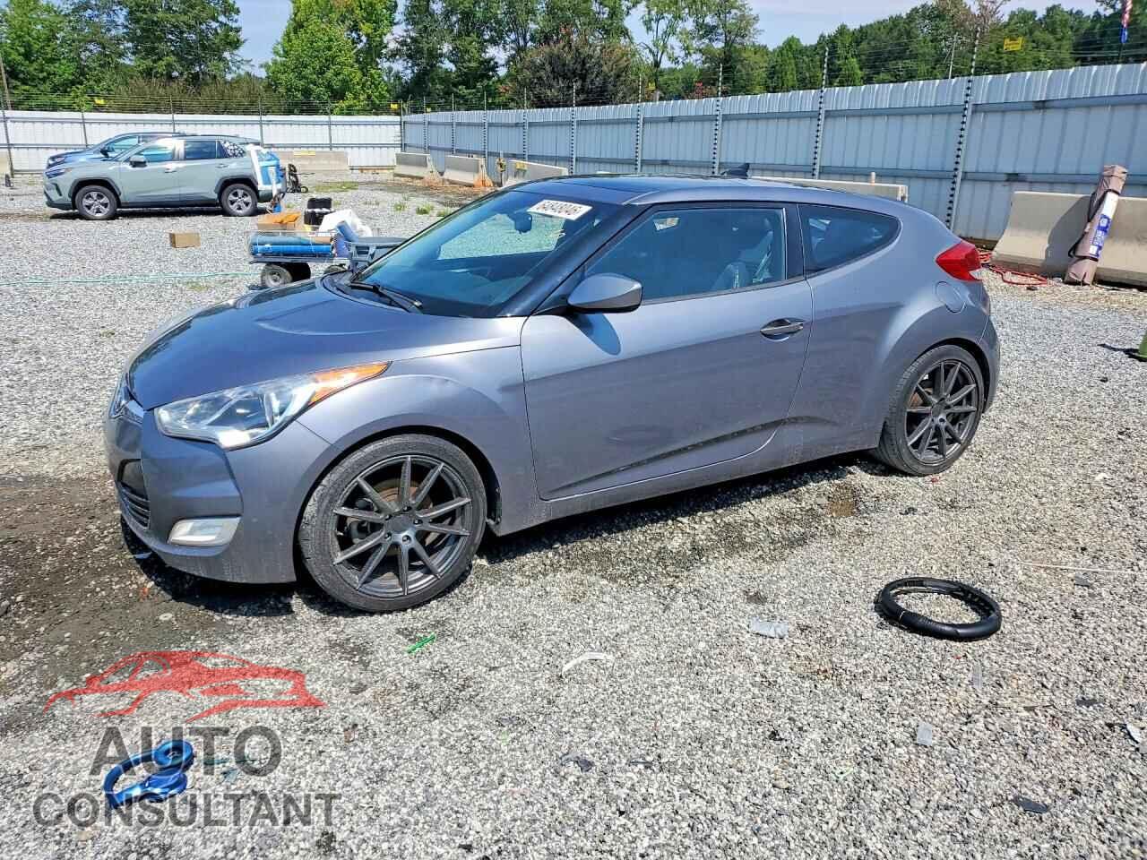 HYUNDAI VELOSTER 2013 - KMHTC6AD8DU132474