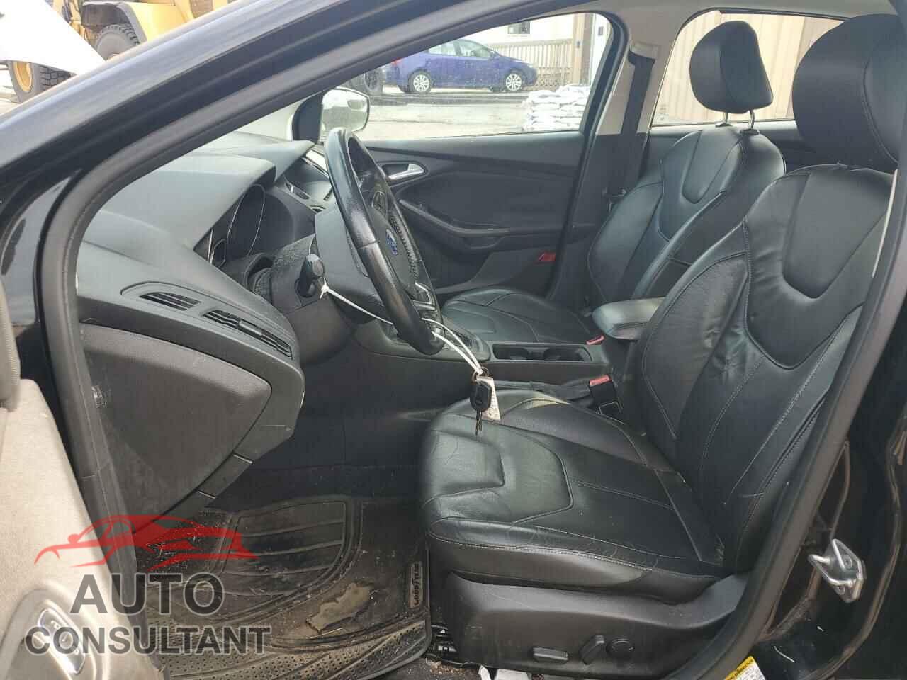 FORD FOCUS 2015 - 1FADP3F20FL373866