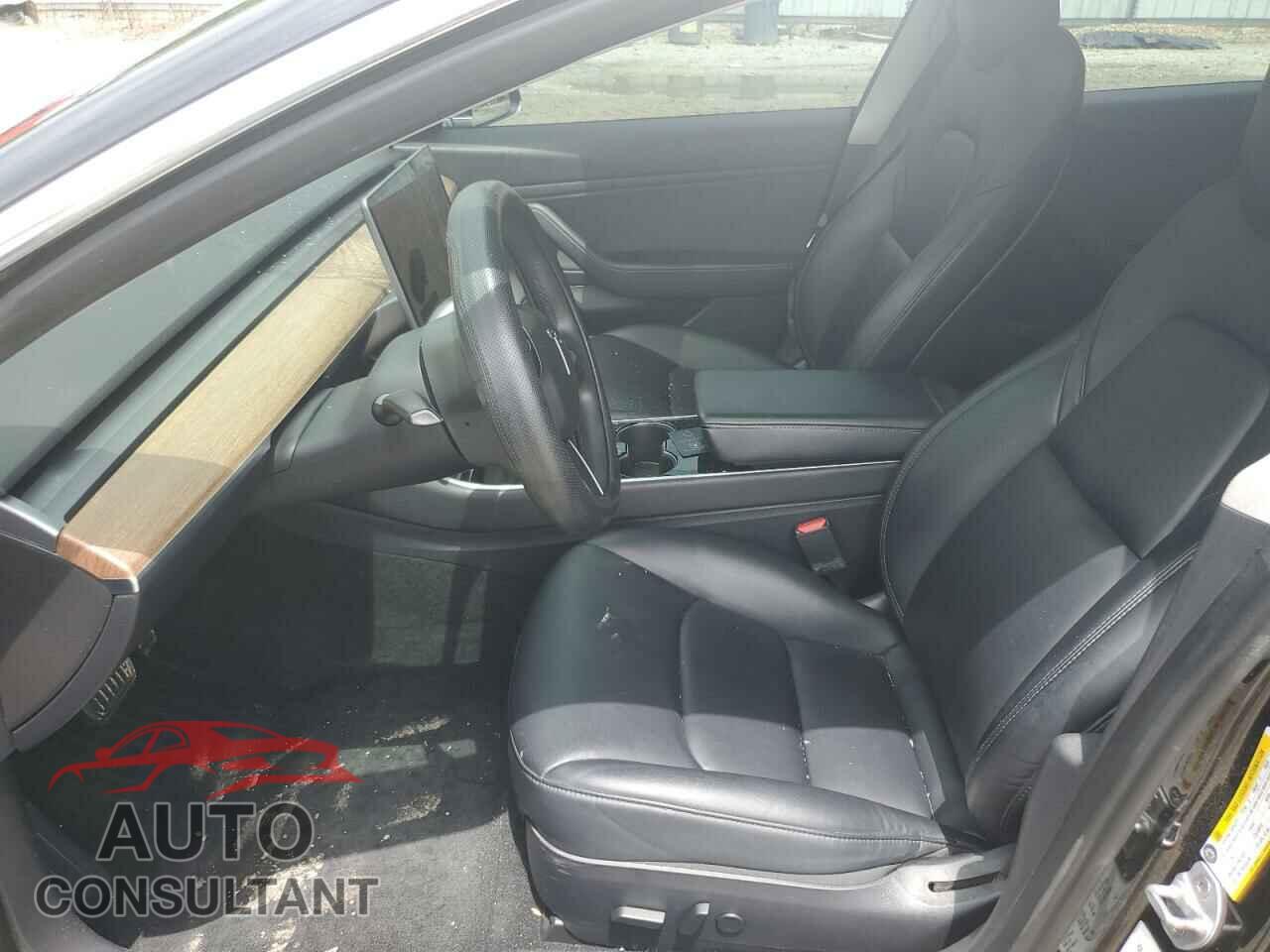 TESLA MODEL 3 2019 - 5YJ3E1EA6KF415771