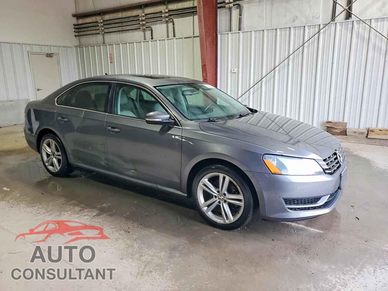 VOLKSWAGEN PASSAT 2014 - 1VWBN7A32EC058805