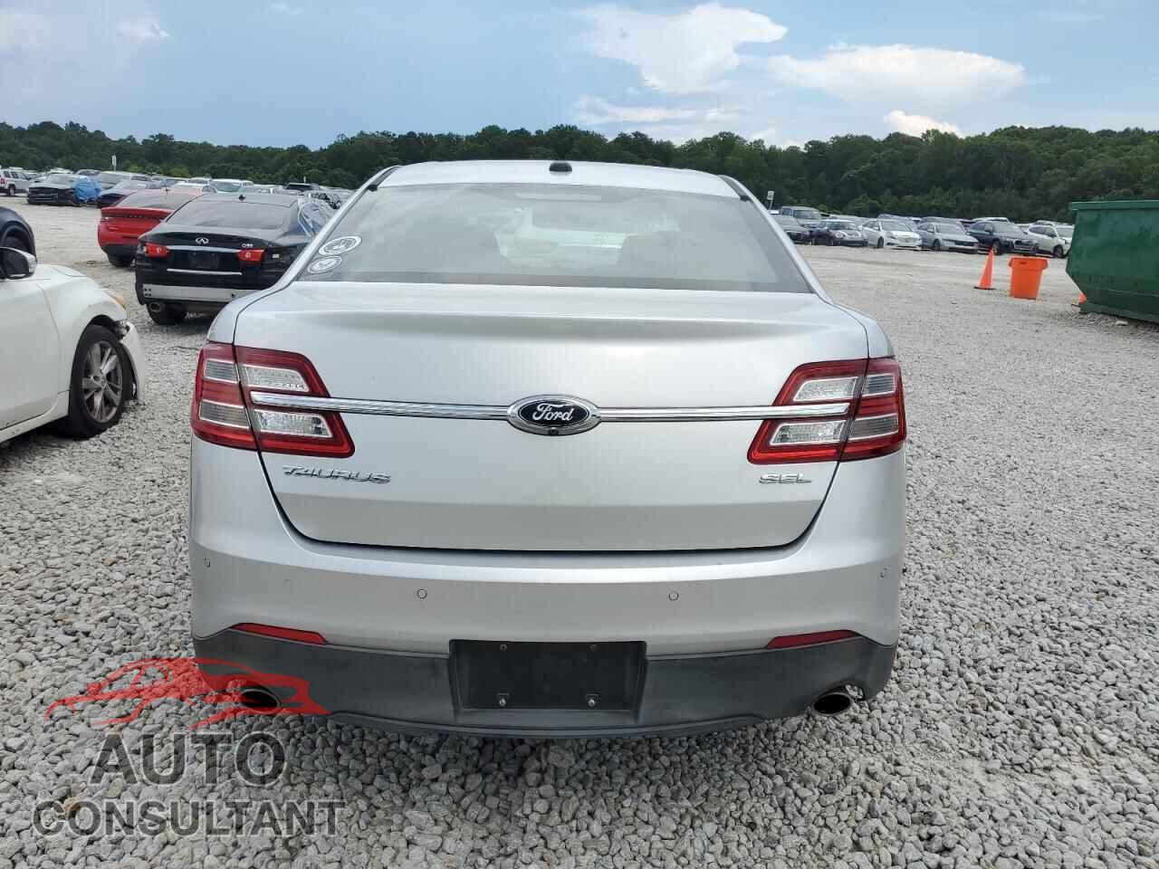 FORD TAURUS 2015 - 1FAHP2E88FG154597
