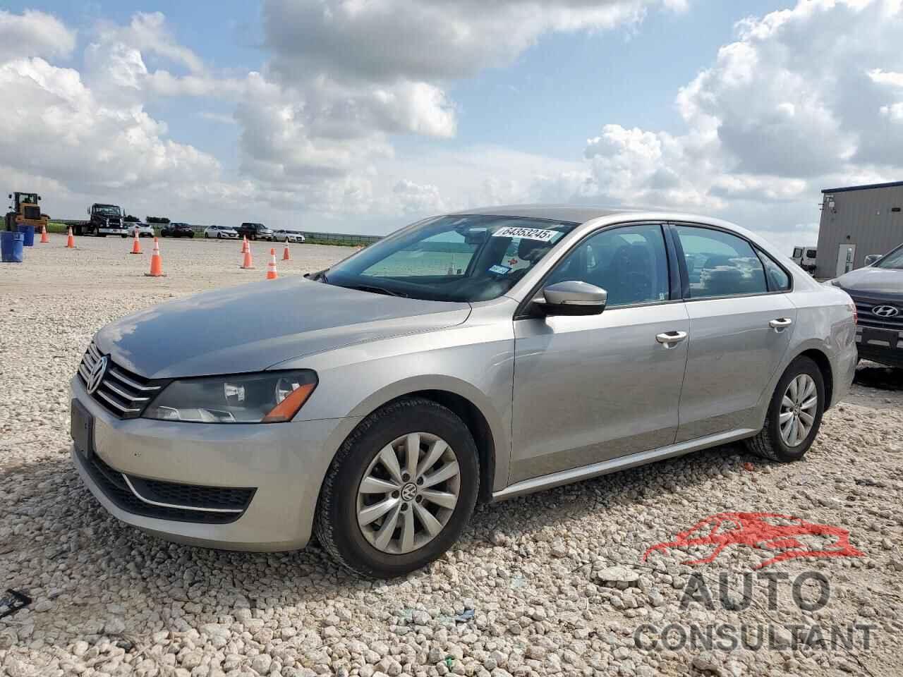 VOLKSWAGEN PASSAT 2014 - 1VWAP7A34EC004752