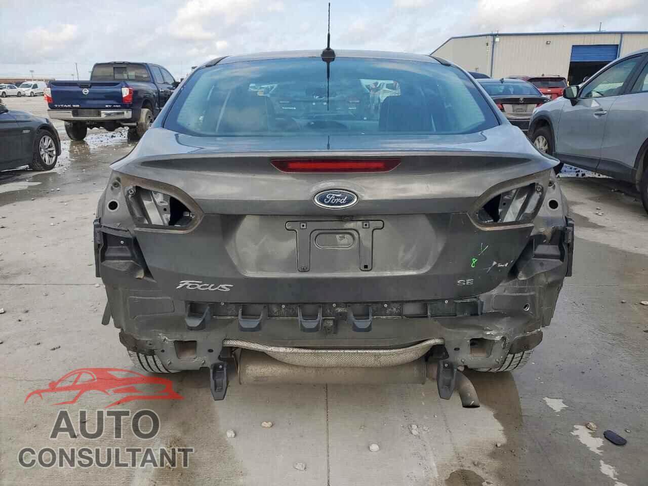 FORD FOCUS 2017 - 1FADP3F24HL325791
