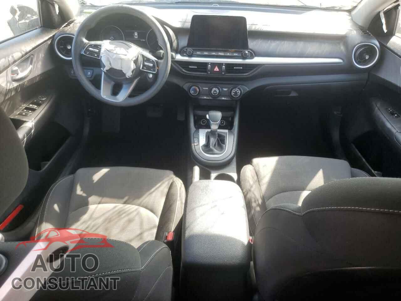 KIA FORTE 2023 - 3KPF24AD4PE588970
