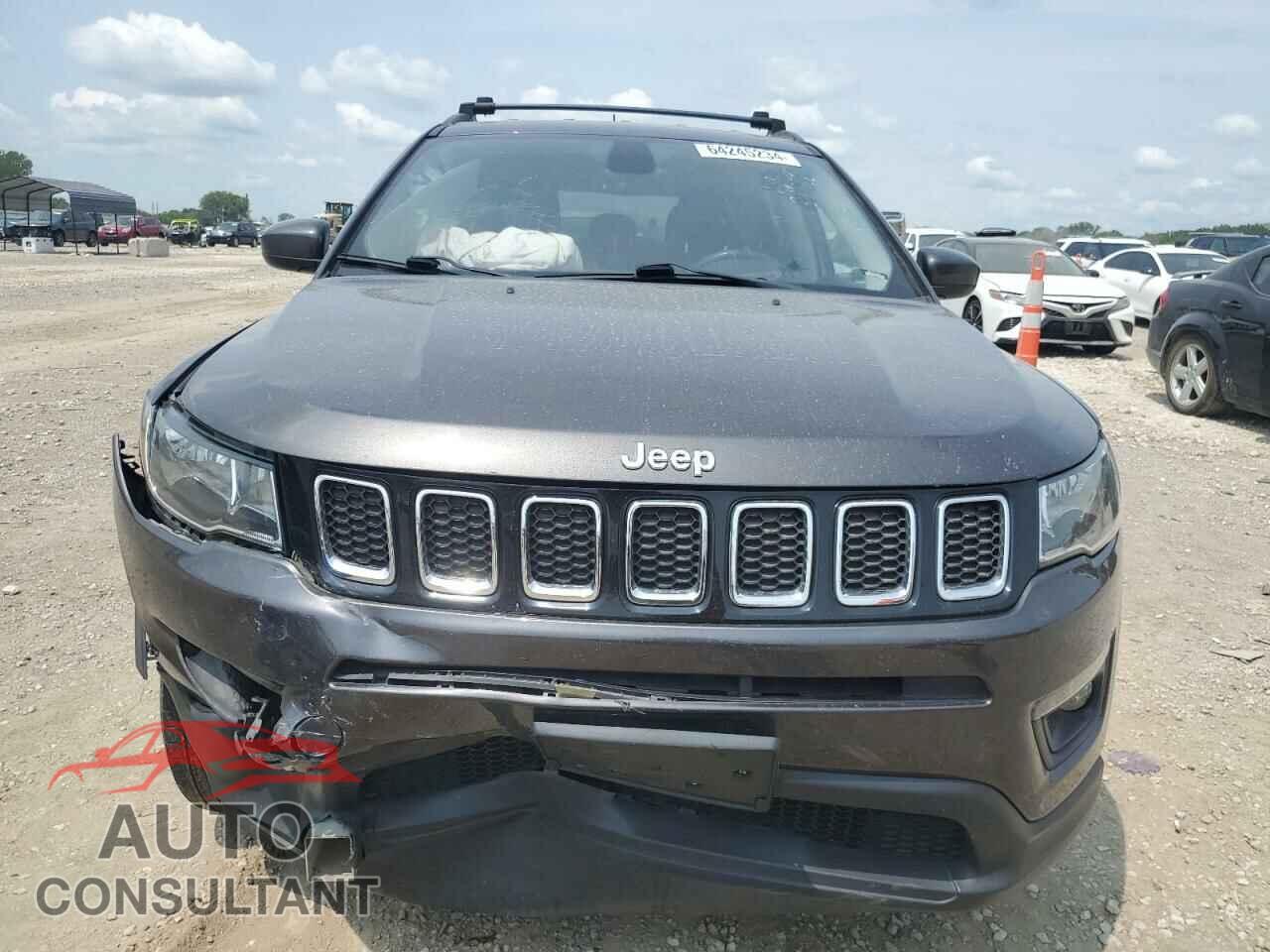 JEEP COMPASS 2017 - 3C4NJDBB8HT632106