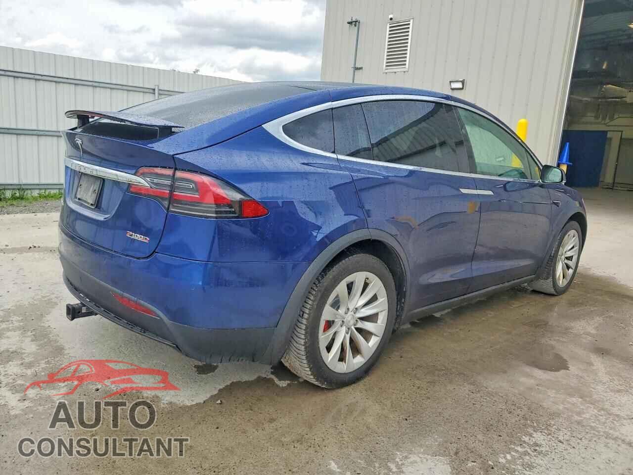 TESLA MODEL X 2018 - 5YJXCBE43JF122089