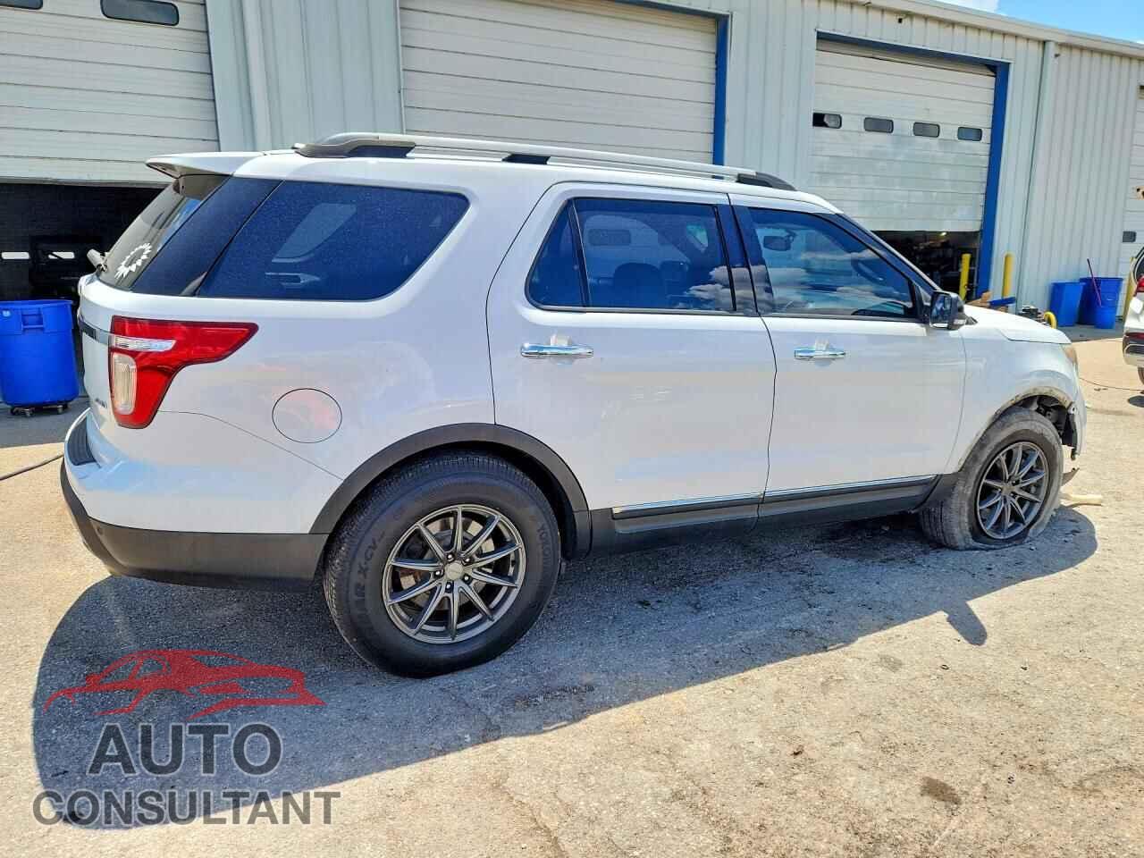 FORD EXPLORER 2015 - 1FM5K8D88FGB26830