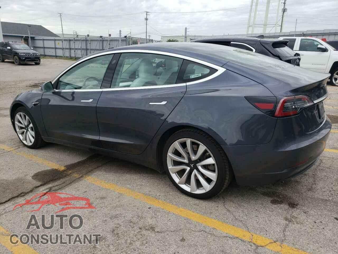 TESLA MODEL 3 2019 - 5YJ3E1EB4KF450771