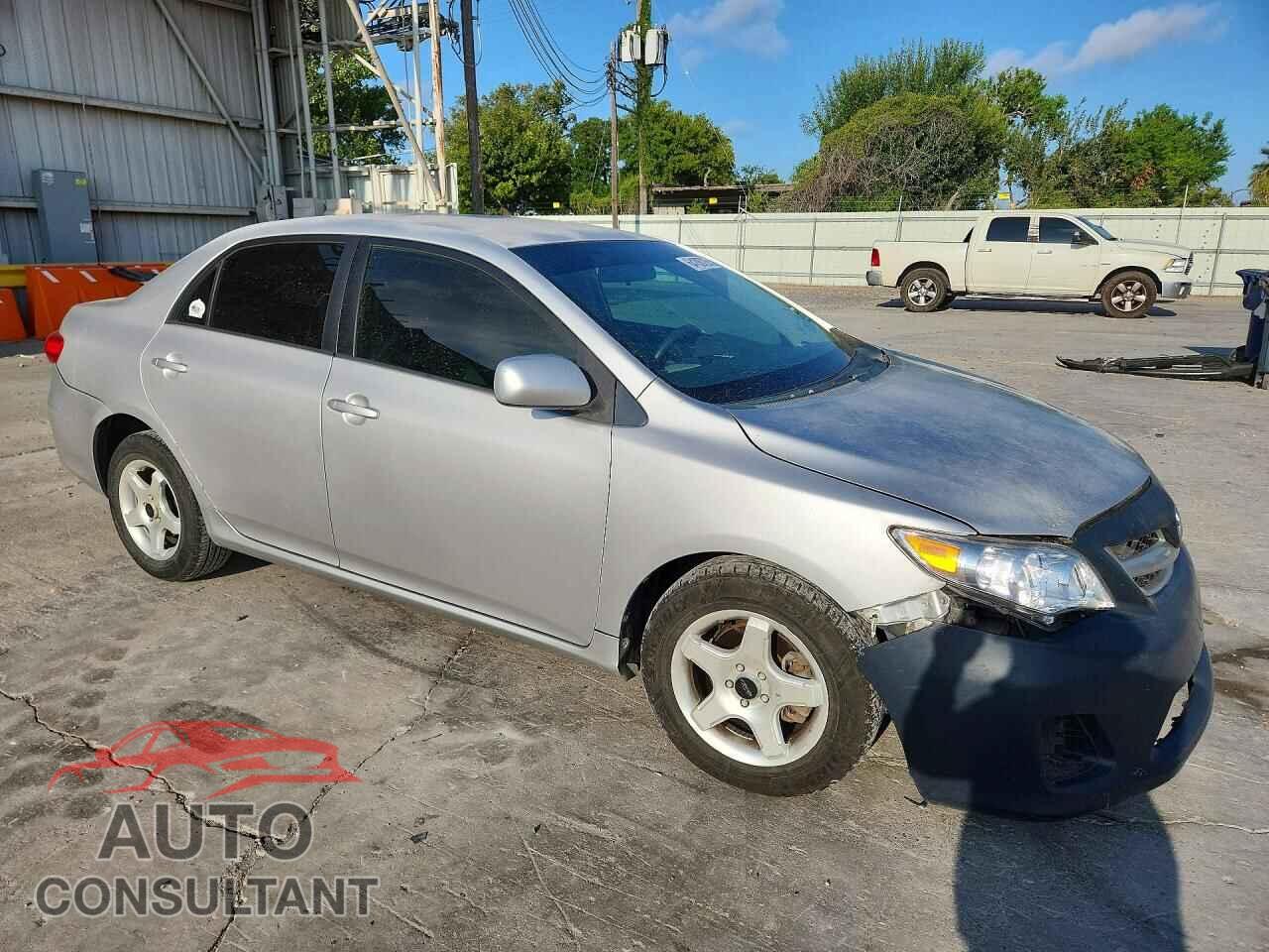 TOYOTA COROLLA 2011 - 2T1BU4EE3BC549466