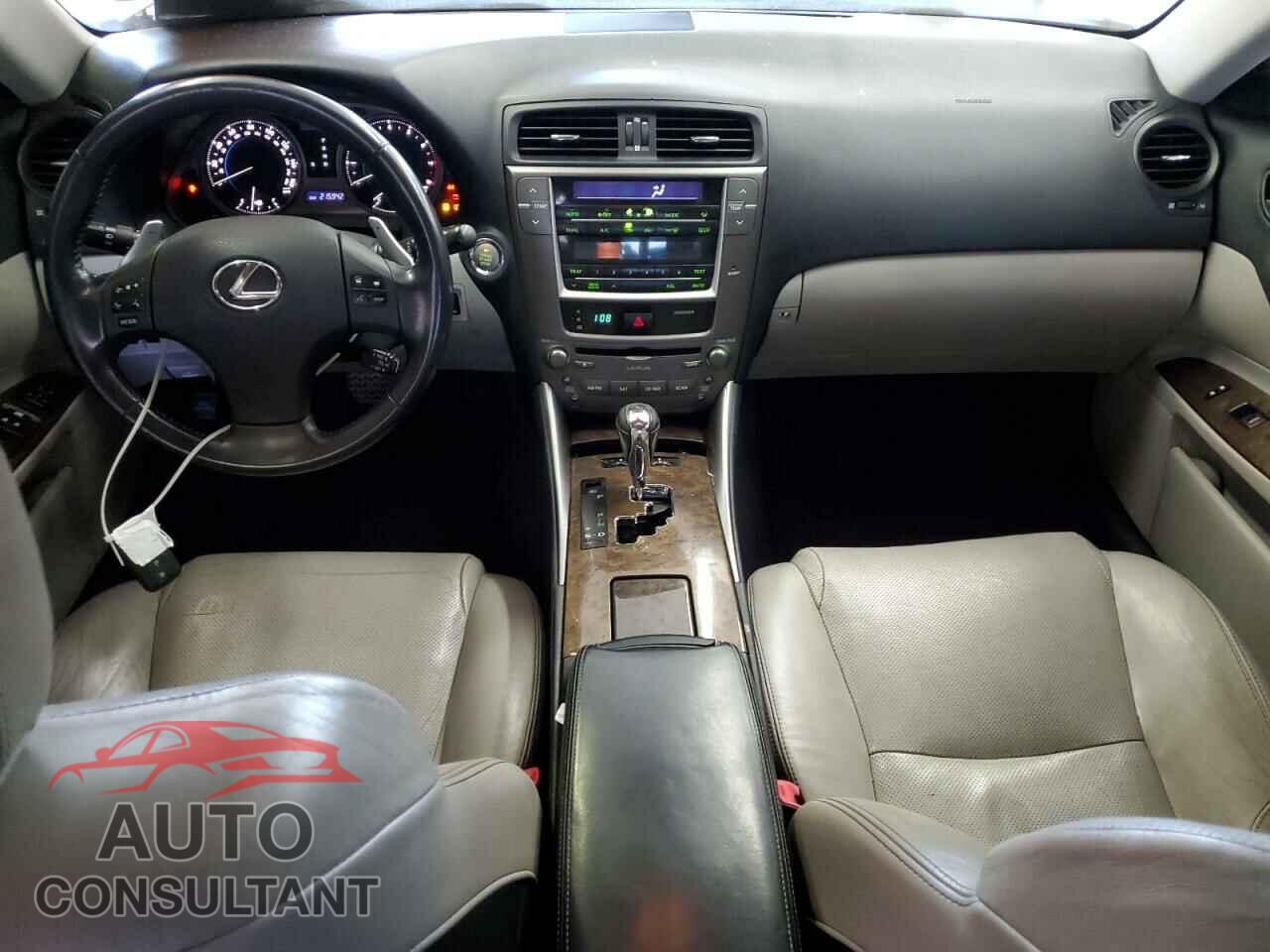 LEXUS IS 2010 - JTHBF5C27A5115795