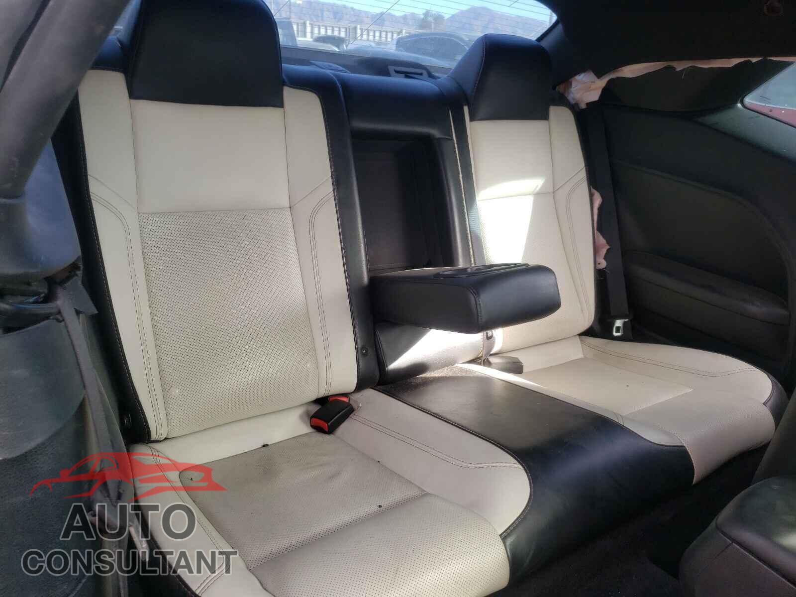 DODGE CHALLENGER 2018 - 2C3CDZAG0JH182849