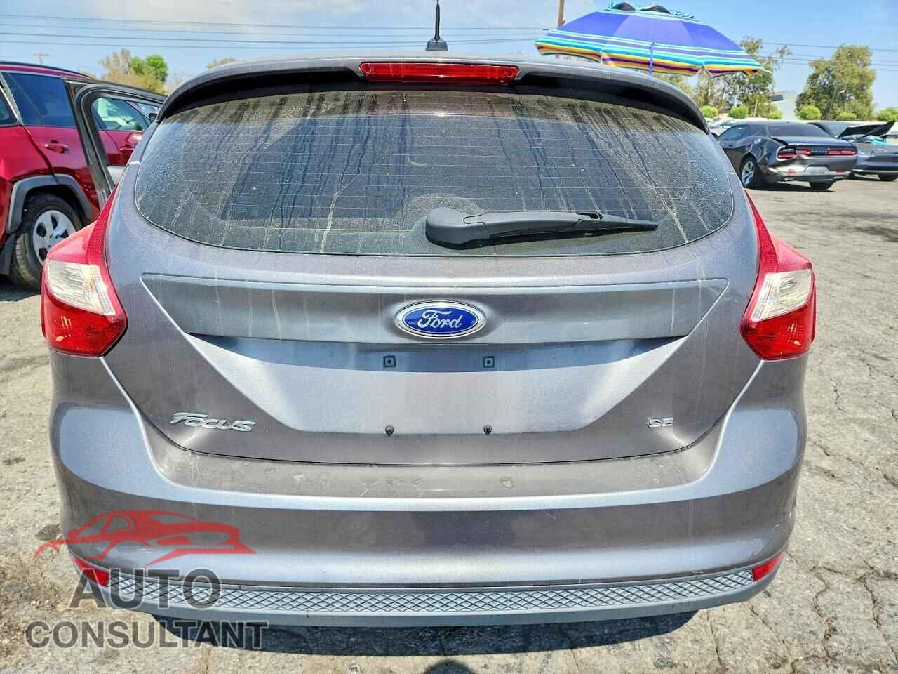 FORD FOCUS 2014 - 1FADP3K21EL432489