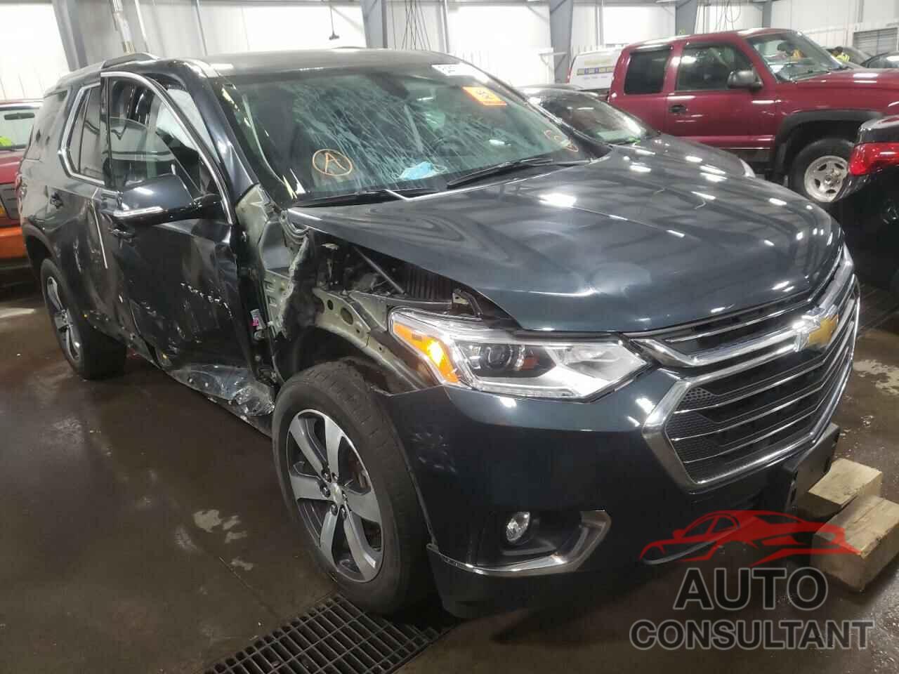 CHEVROLET TRAVERSE 2018 - 1GNEVHKW4JJ118157