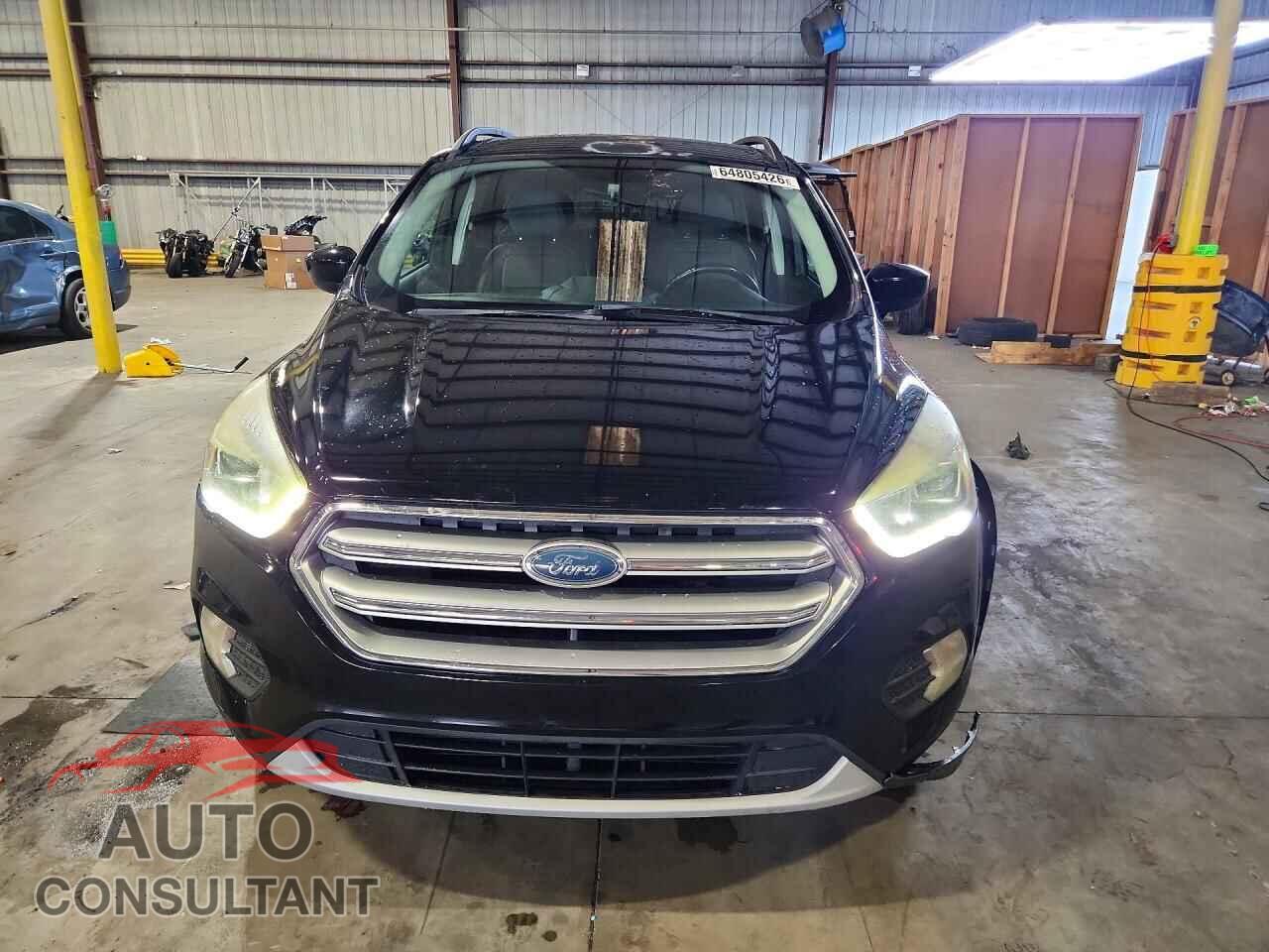 FORD ESCAPE 2017 - 1FMCU0GD6HUB41116