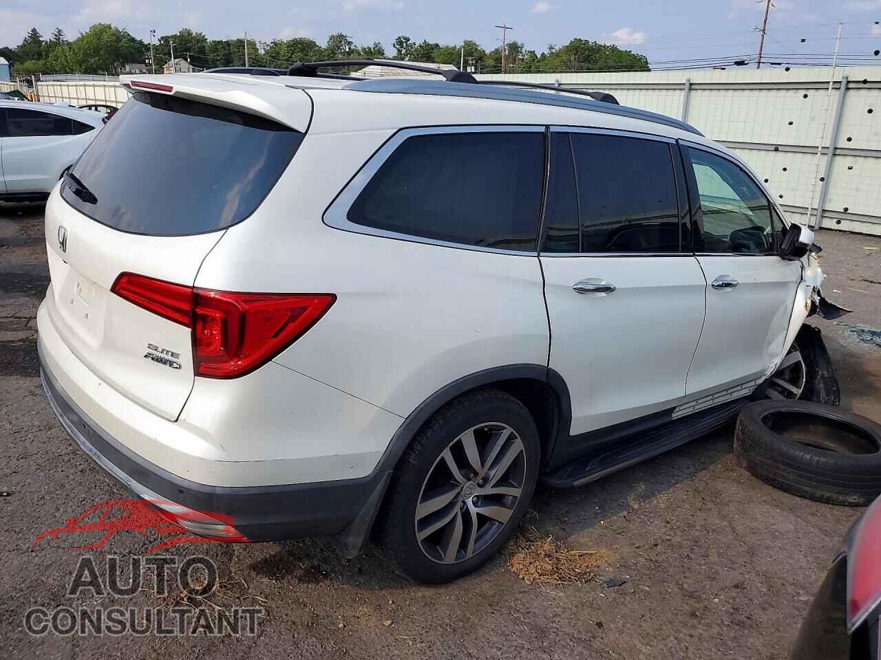 HONDA PILOT 2017 - 5FNYF6H09HB019443