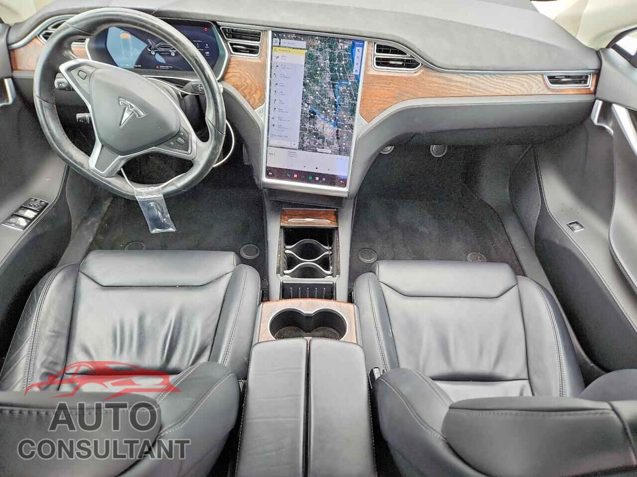 TESLA MODEL S 2017 - 5YJSA1E26HF205504