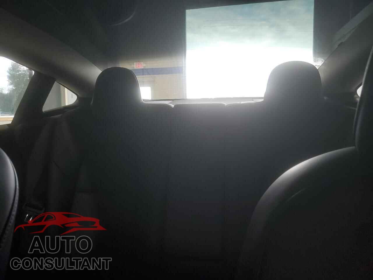 TESLA MODEL 3 2021 - 5YJ3E1EA7MF053078