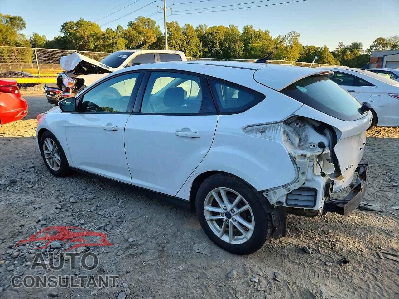 FORD FOCUS 2017 - 1FADP3K20HL323106