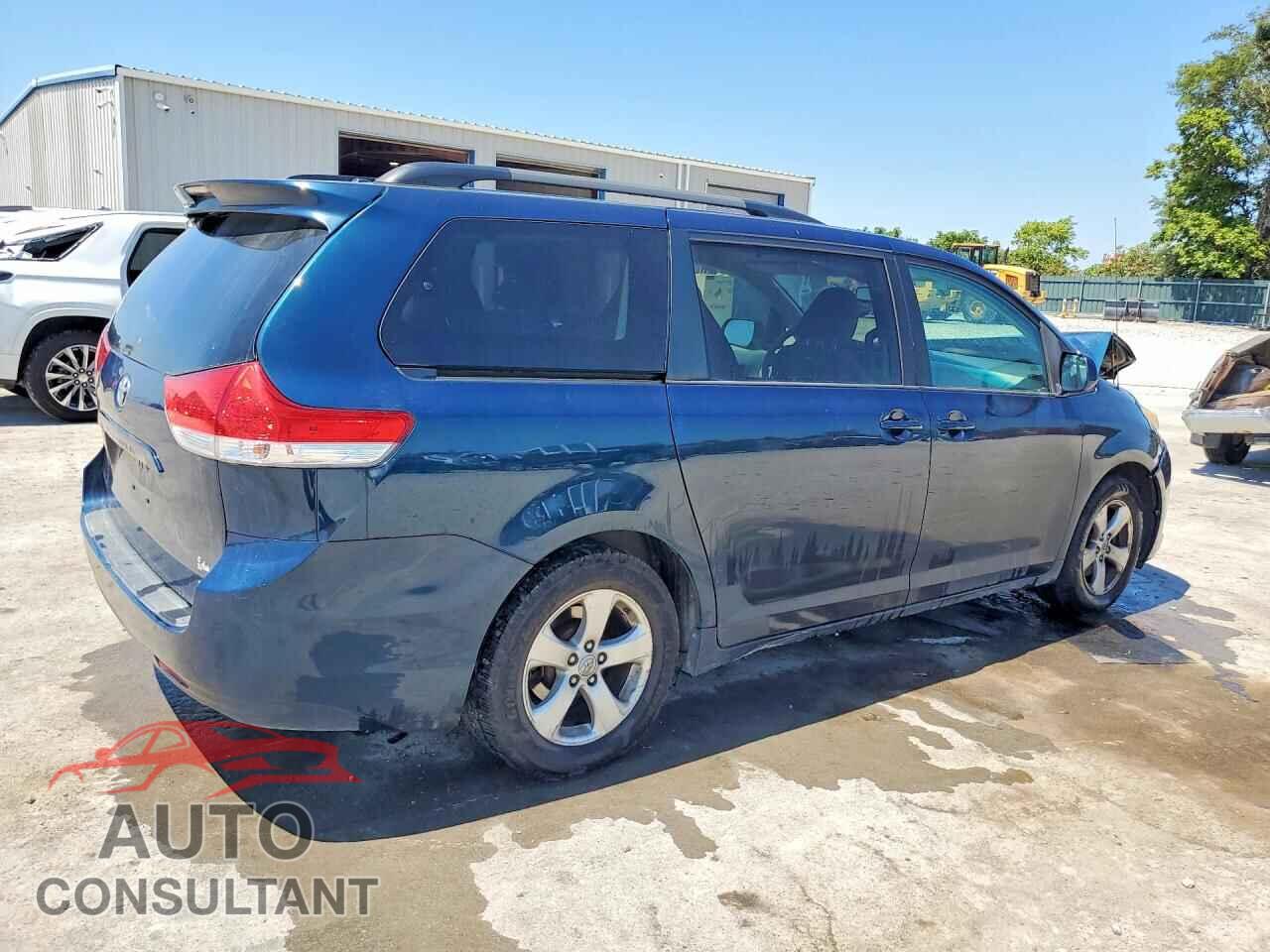 TOYOTA SIENNA 2012 - 5TDKK3DC7CS231746