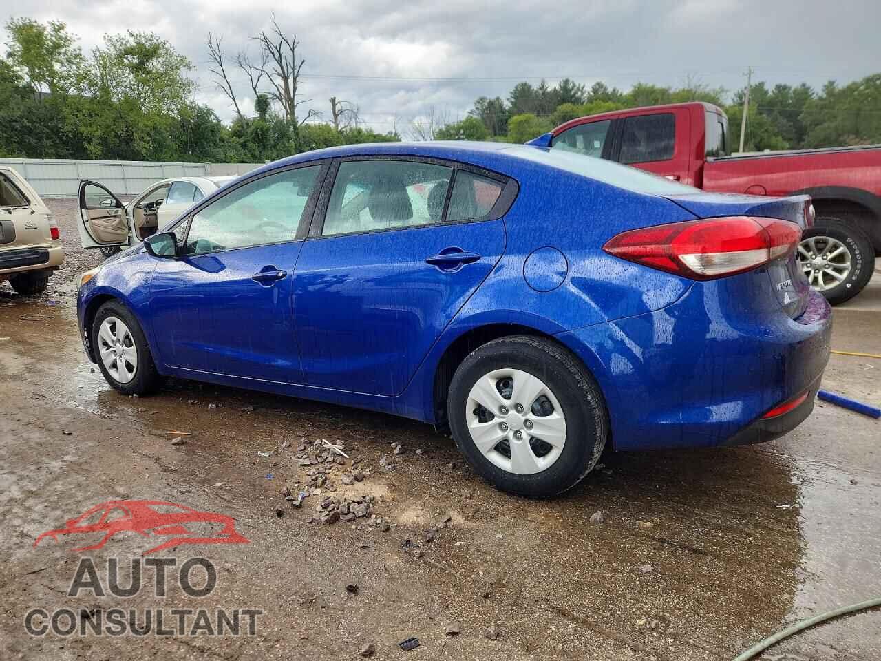 KIA FORTE 2017 - 3KPFL4A75HE010854