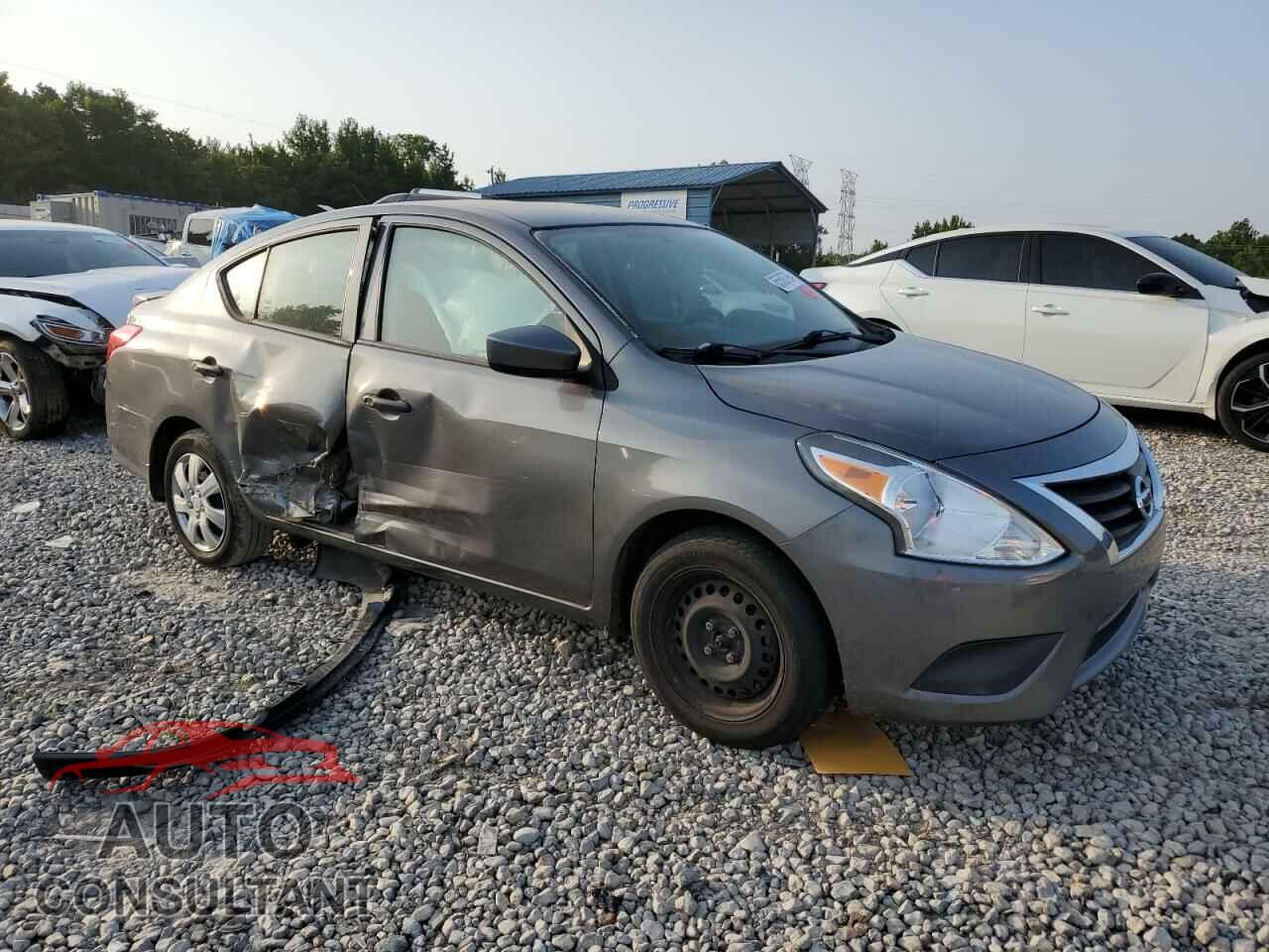 NISSAN VERSA 2017 - 3N1CN7AP5HL829313