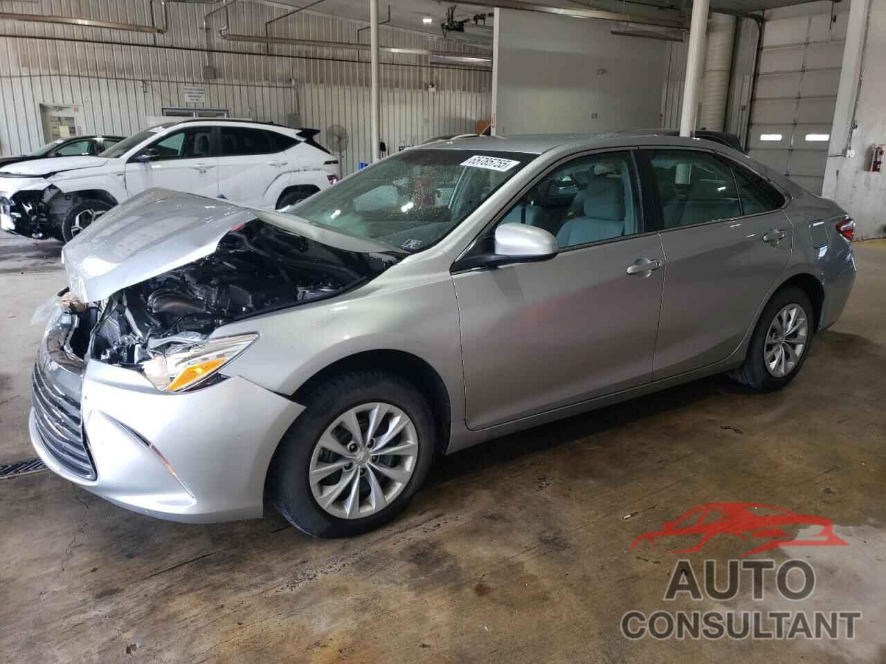 TOYOTA CAMRY 2016 - 4T4BF1FK6GR517183