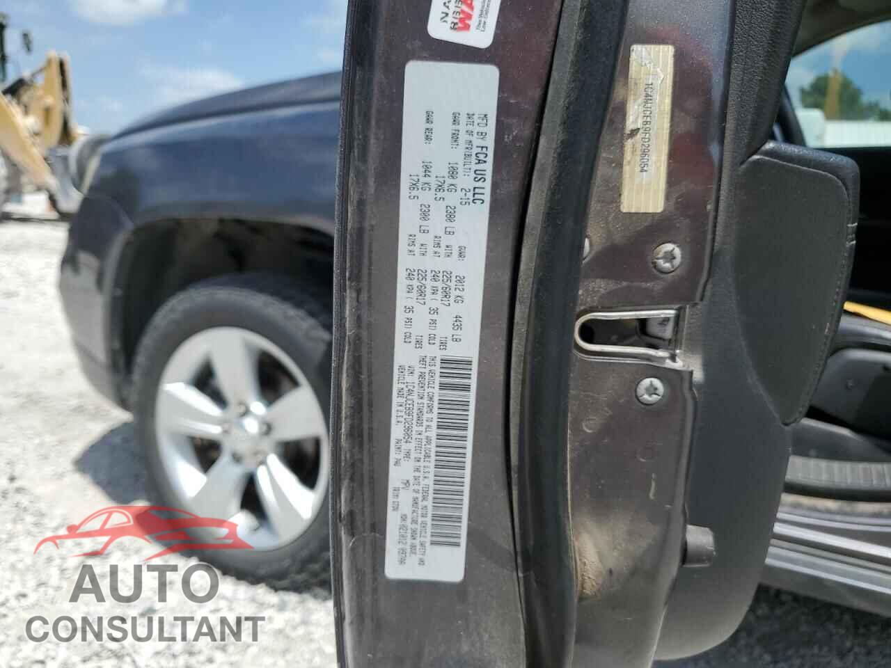 JEEP COMPASS 2015 - 1C4NJCEB9FD296054