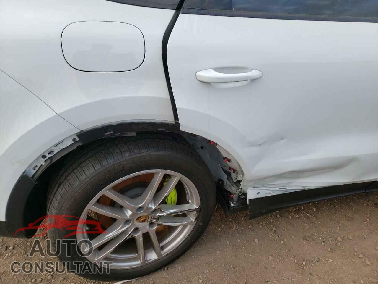PORSCHE CAYENNE 2019 - WP1AE2AY7KDA51964