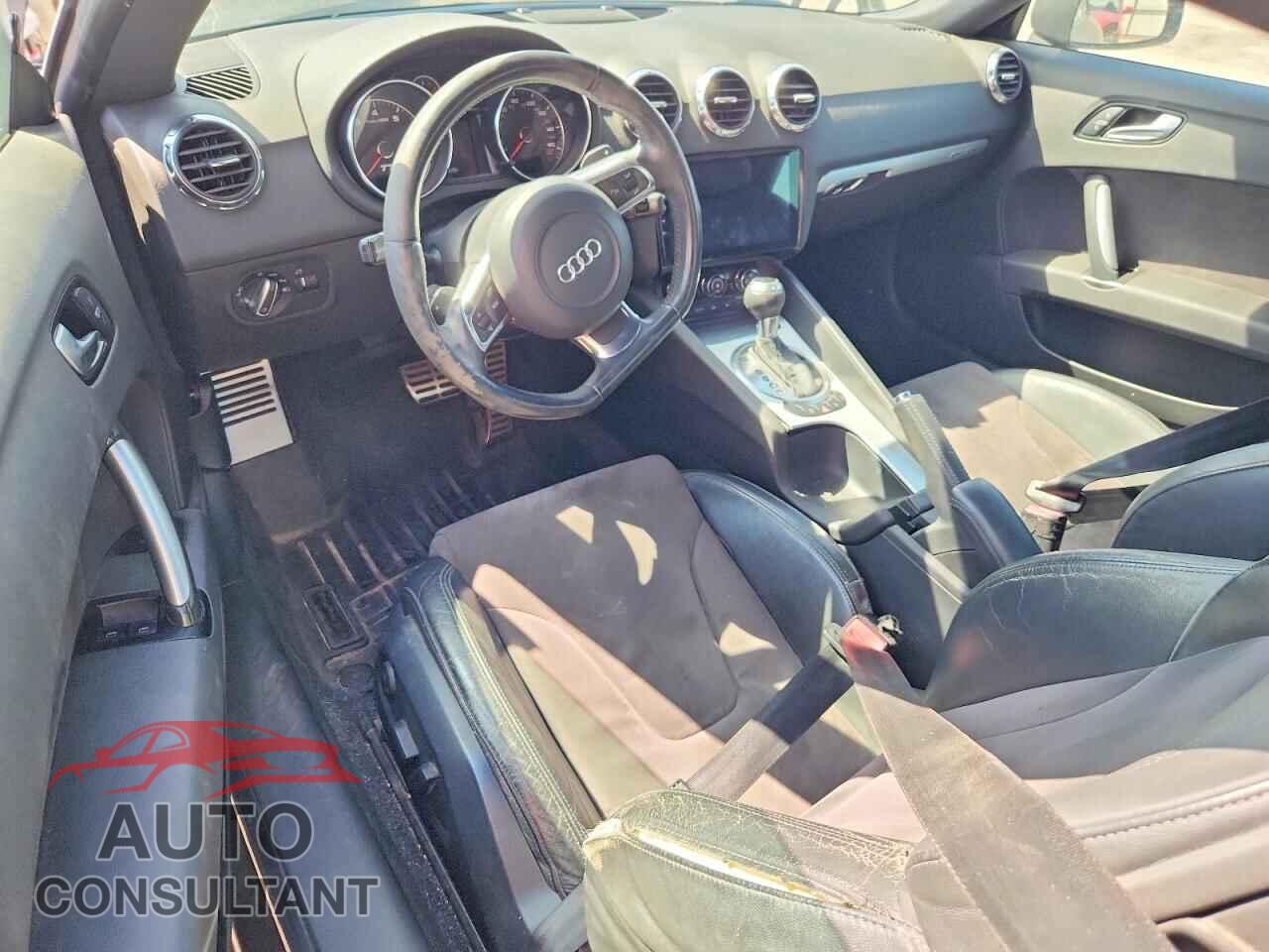 AUDI TT 2010 - TRUFFAFK0A1019589