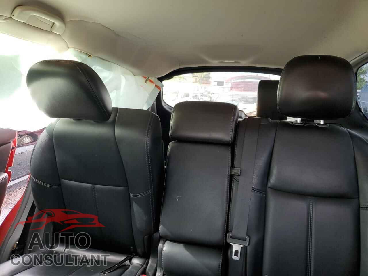 NISSAN PATHFINDER 2013 - 5N1AR2MM8DC673346