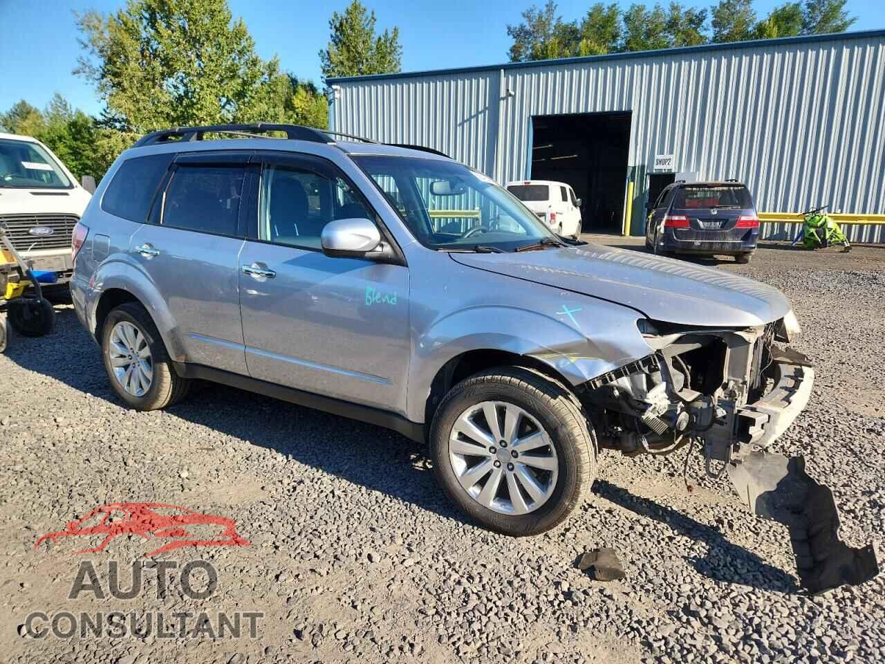 SUBARU FORESTER 2013 - JF2SHADC4DG412433