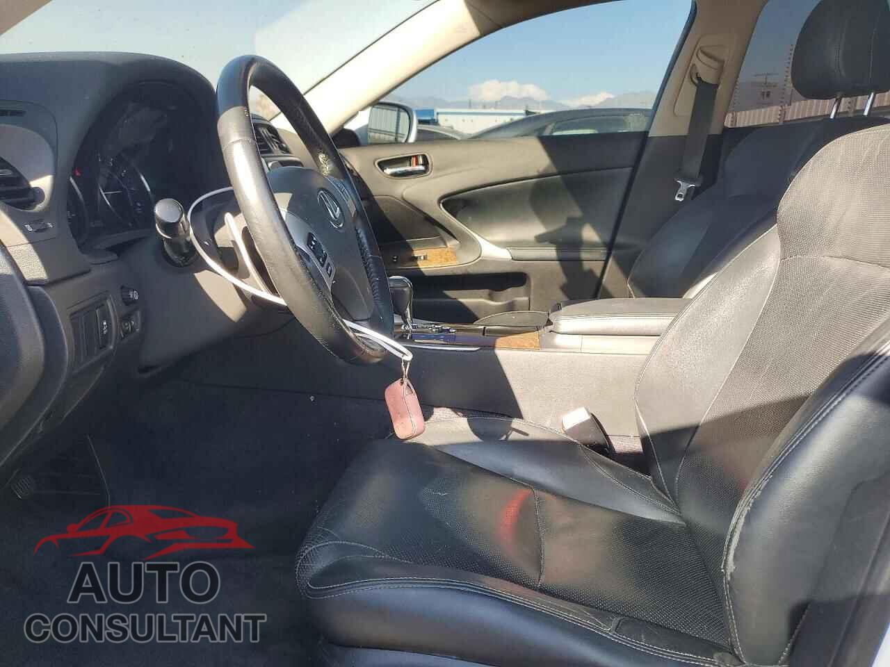 LEXUS IS 2013 - JTHBF5C22D5191266
